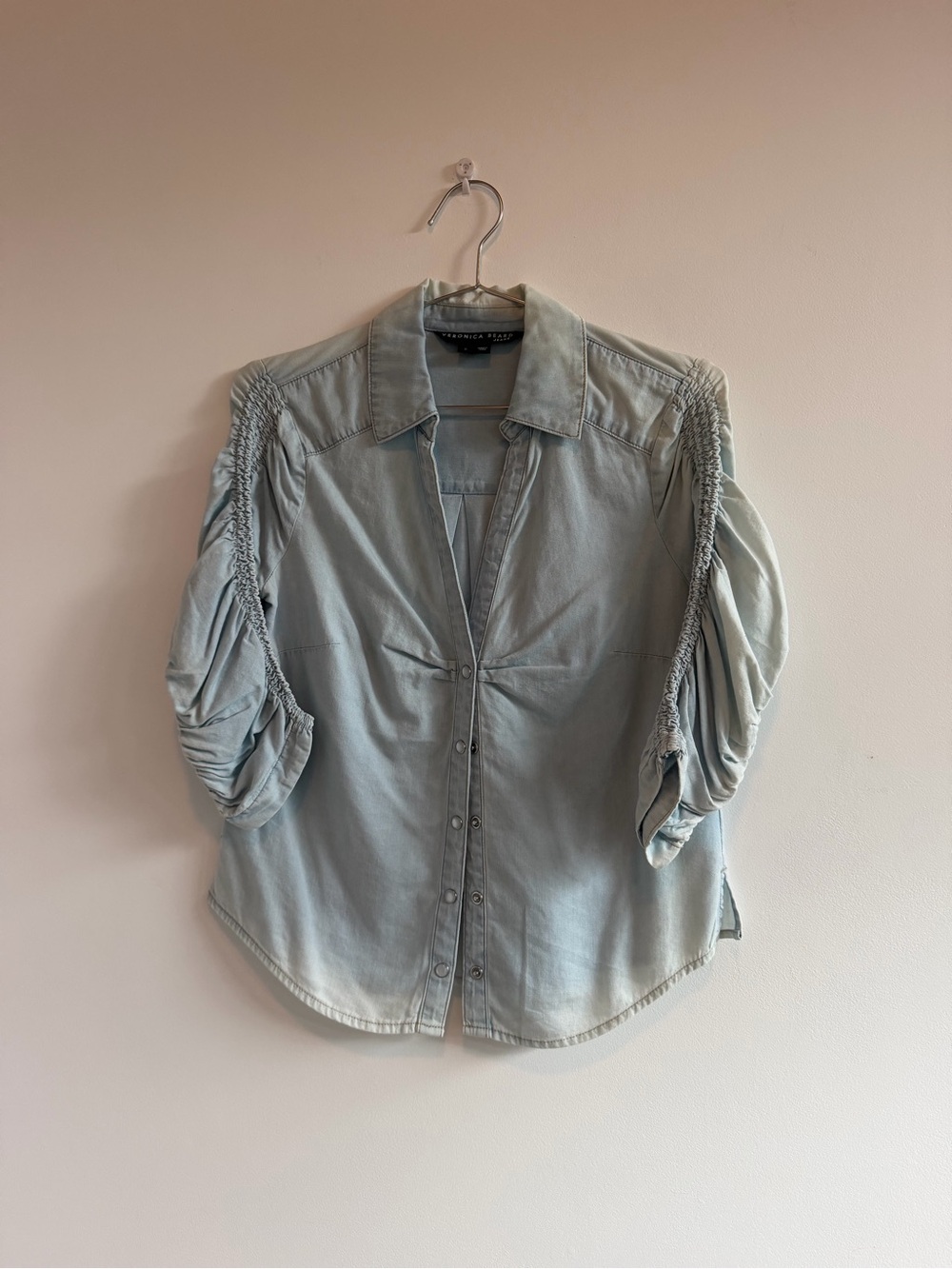 Veronica Beard Light Wash Women's Button-Front Shirt with Ruched Sleeves